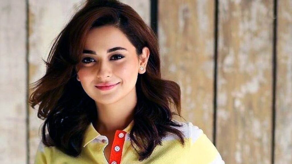 hania amir net worth in rupees