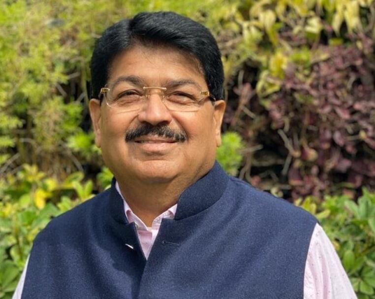 parimal nathwani net worth
