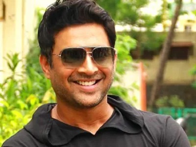 r madhavan net worth