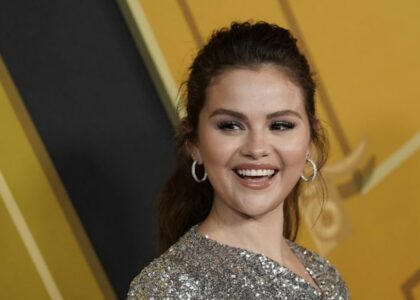 selena gomez net worth in rupees