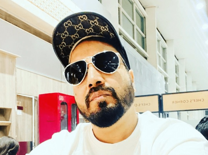 mika singh net worth