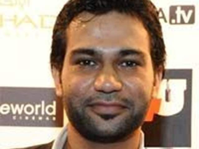 ali abbas zafar net worth