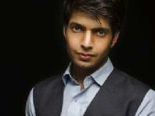hitesh bharadwaj age