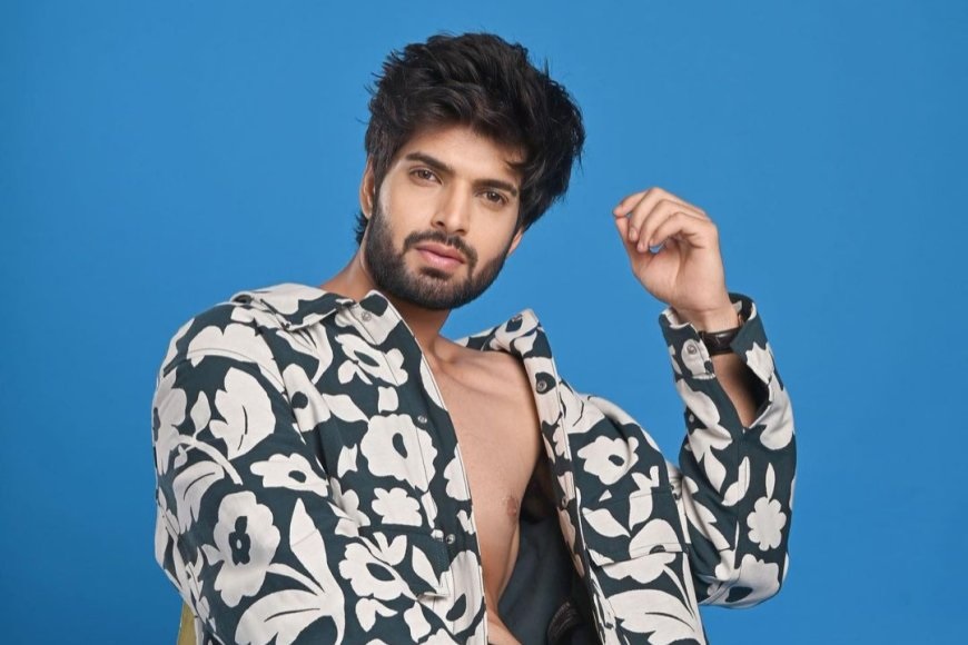 hitesh bharadwaj age