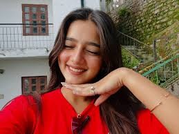 yashika sharma age