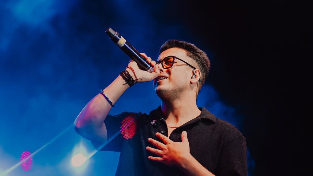 aditya rikhari age