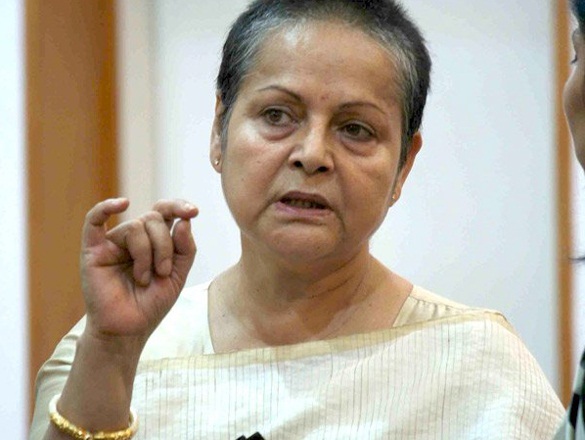 rakhee gulzar age