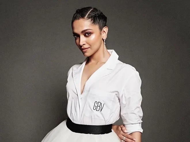 deepika net worth