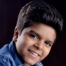 divyansh dwivedi age