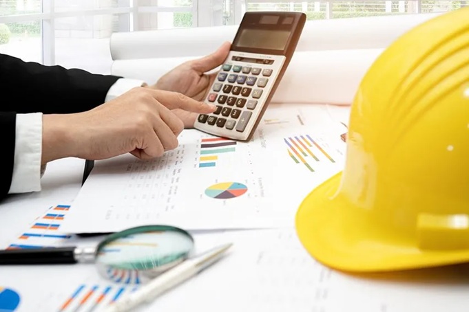 Why Specialized Accounting Services for Contractors Matter More Than You Think