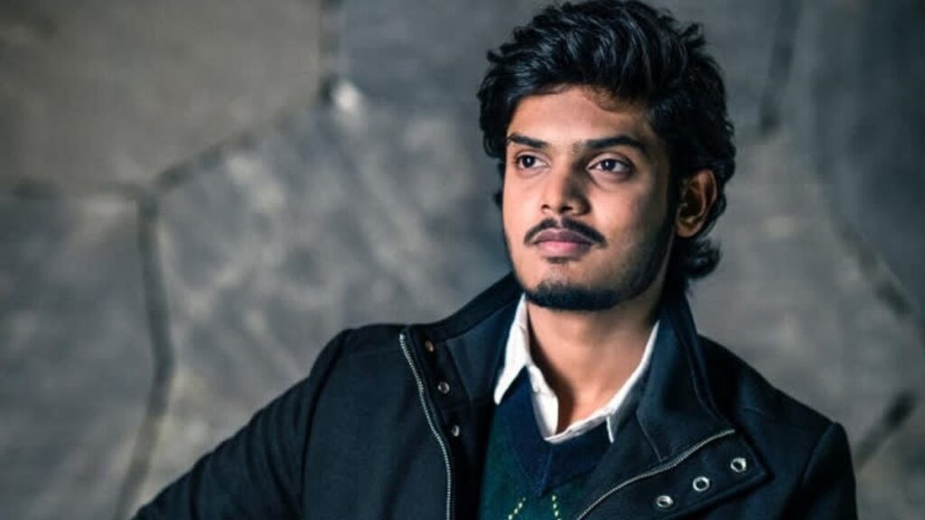 akash puri age