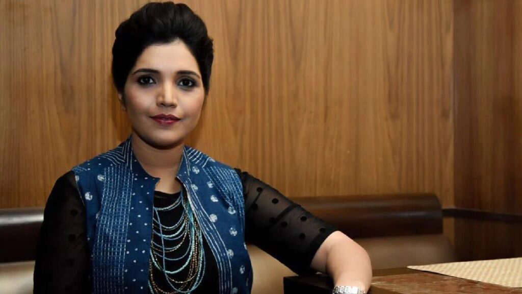 mukta barve age