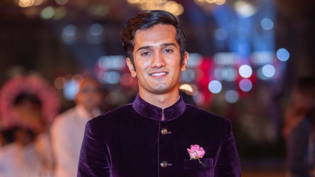 krish mahadik age