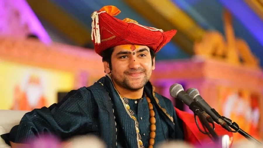 dhirendra shastri age