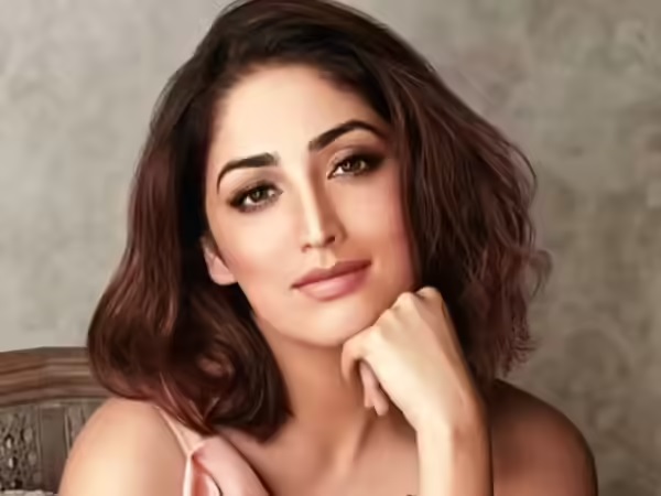 yami gautam age