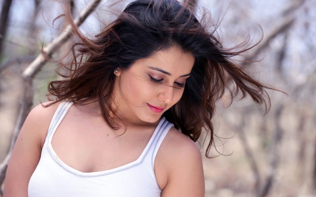 rashi khanna age