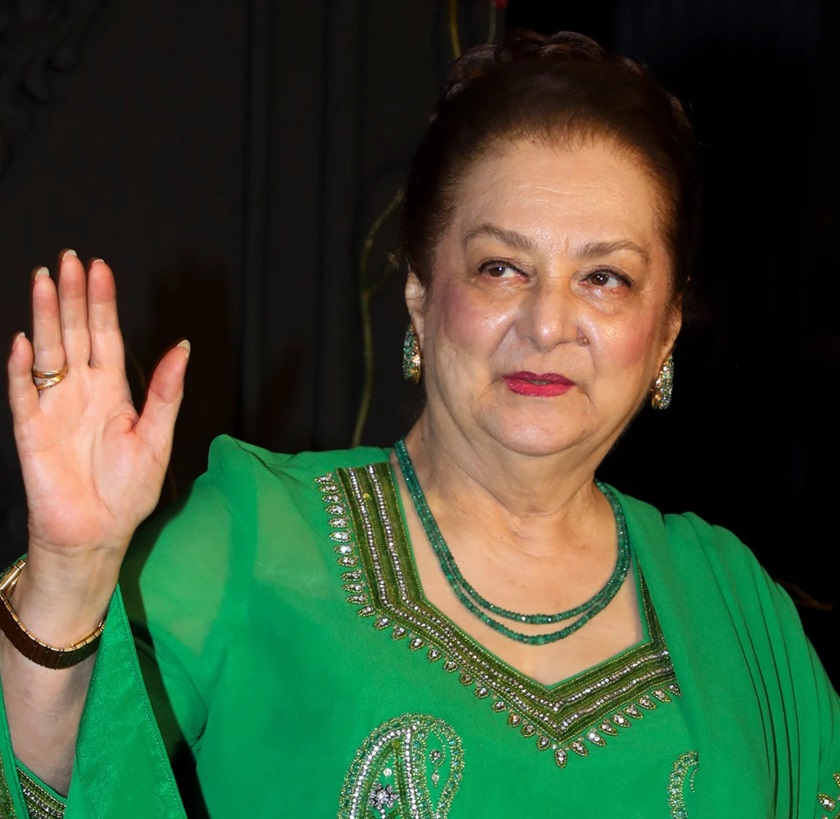 saira banu age