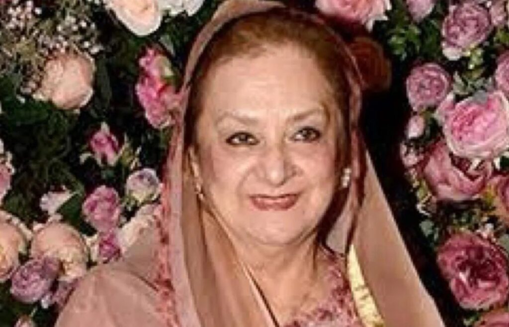 saira banu age