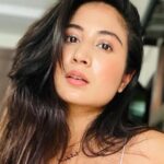 shreya kalra age