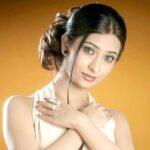 radhika pandit age