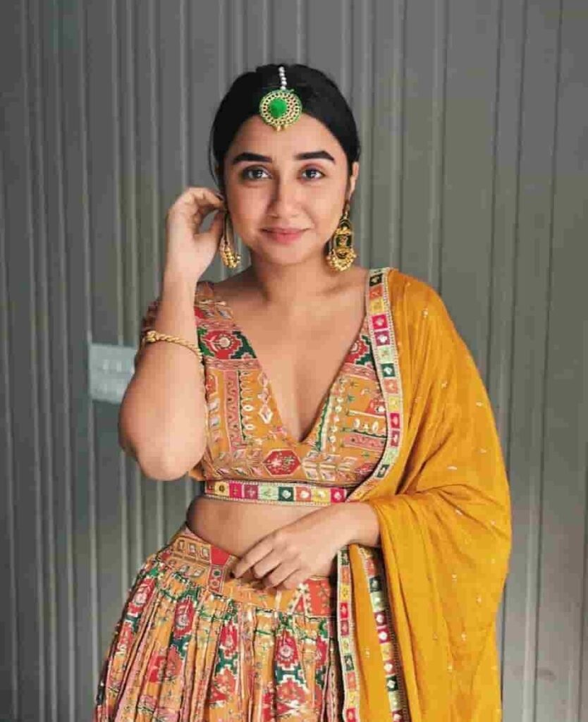 prajakta koli age