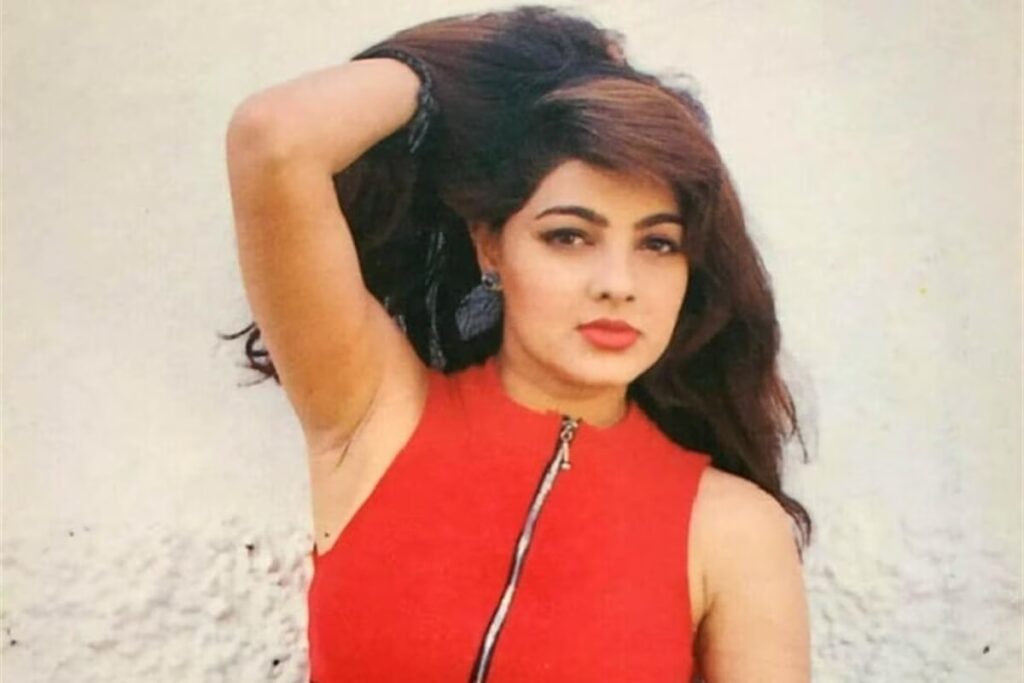 mamta kulkarni age
