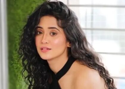 shivangi joshi age