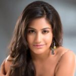 surbhi chandna age