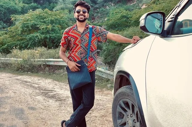 lovekesh kataria age