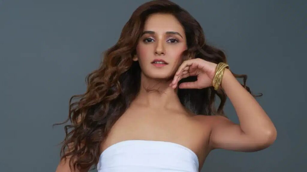 shakti mohan age