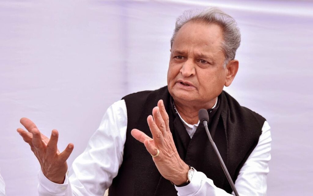 ashok gehlot age
