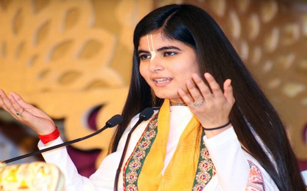 devi chitralekha age