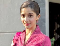 mawra hocane age