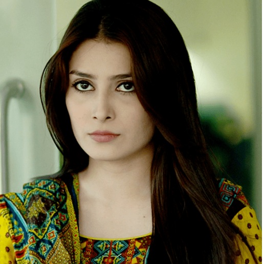 ayeza khan age