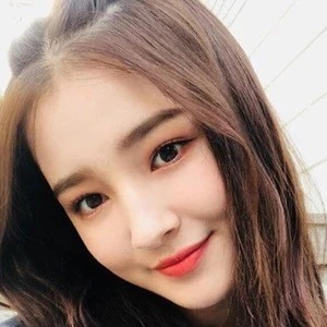 nancy momoland age