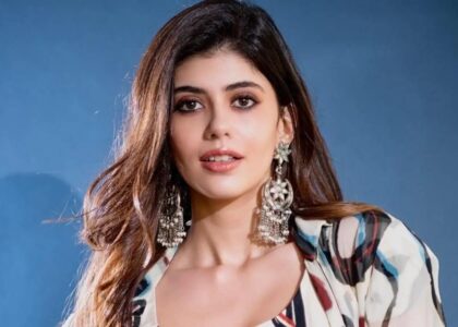 sanjana sanghi age