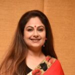 ayesha jhulka age
