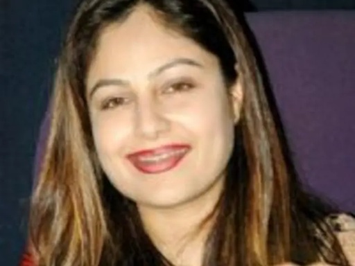 ayesha jhulka age