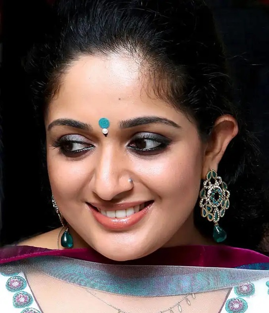 kavya madhavan age