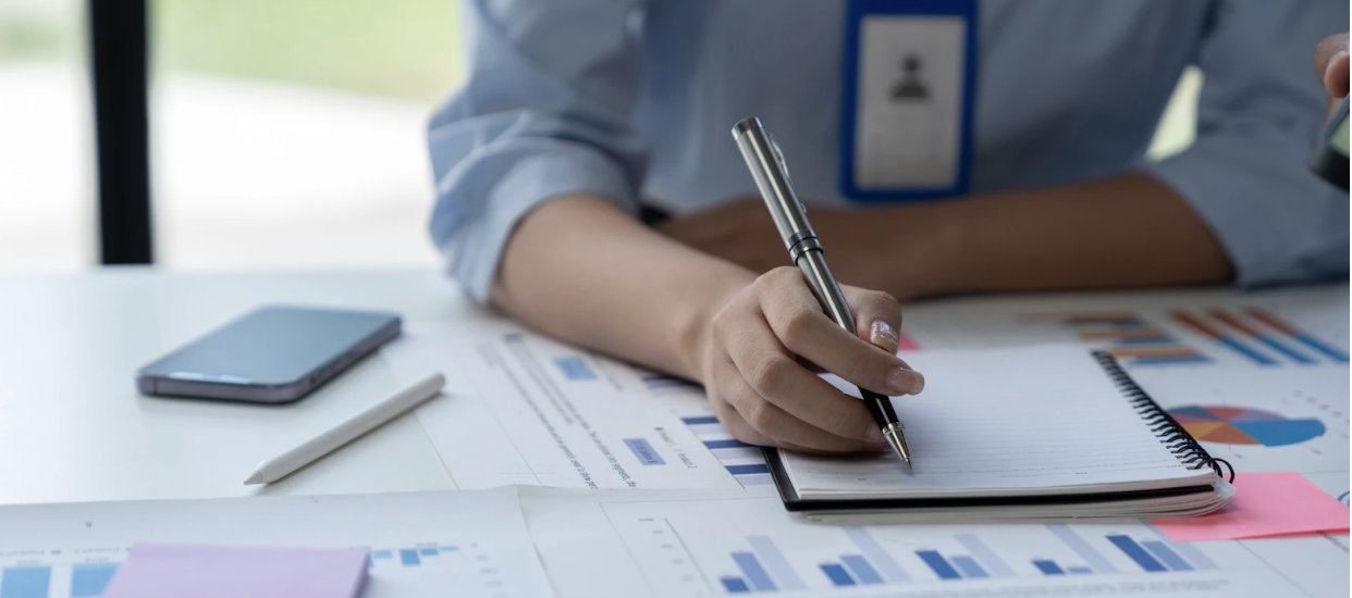 The Ultimate Guide to Simplifying Field Operations and Back-Office Tasks