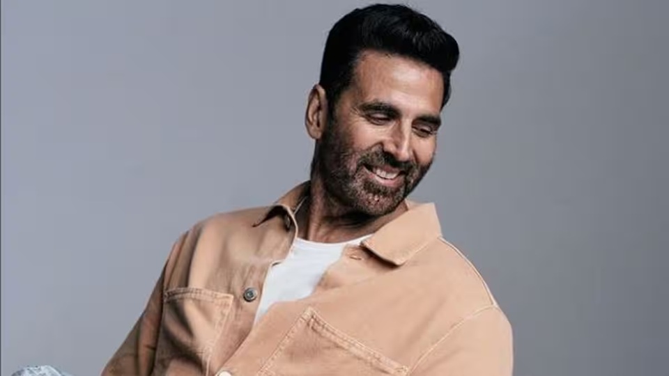 akshay kumar net worth