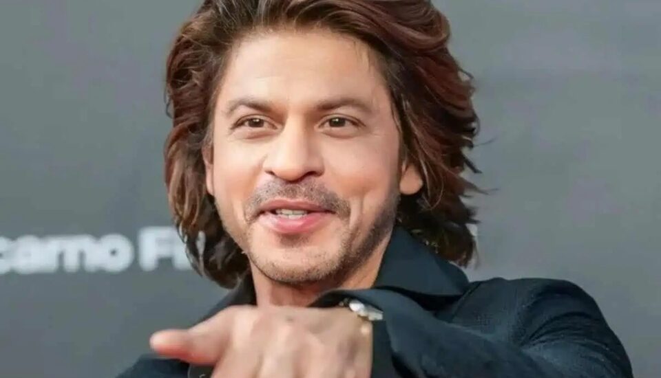 net worth of shahrukh khan