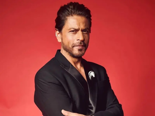 net worth of shahrukh khan
