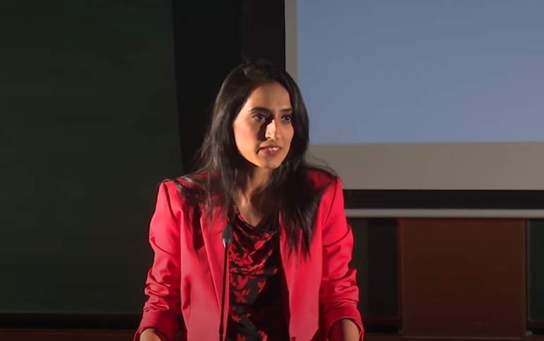 vineeta singh net worth