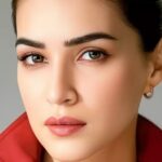 kriti sanon net worth