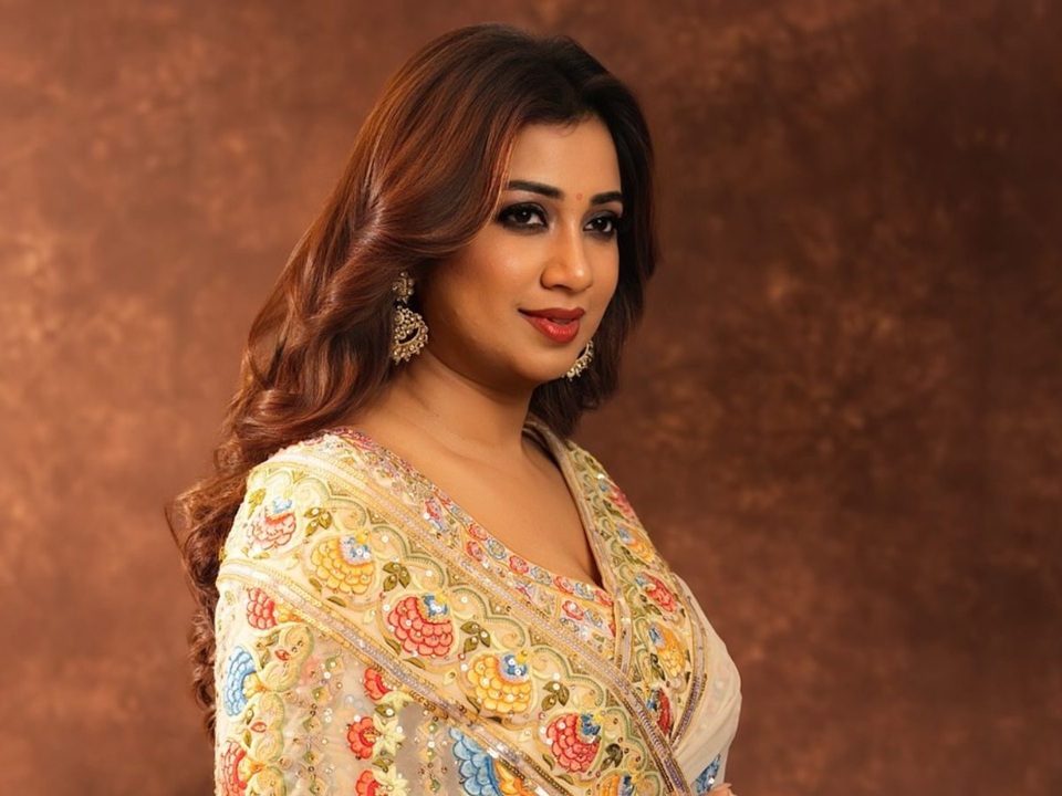 shreya ghoshal net worth