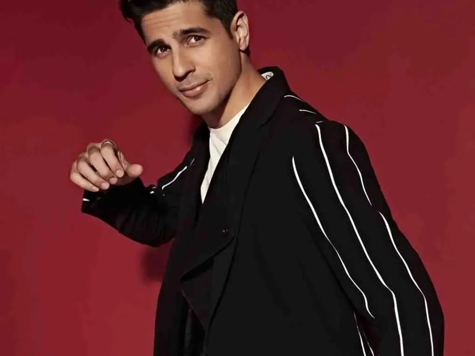 sidharth malhotra net worth