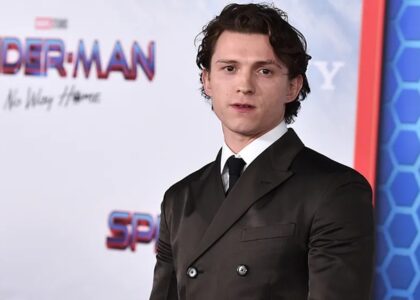 tom holland net worth