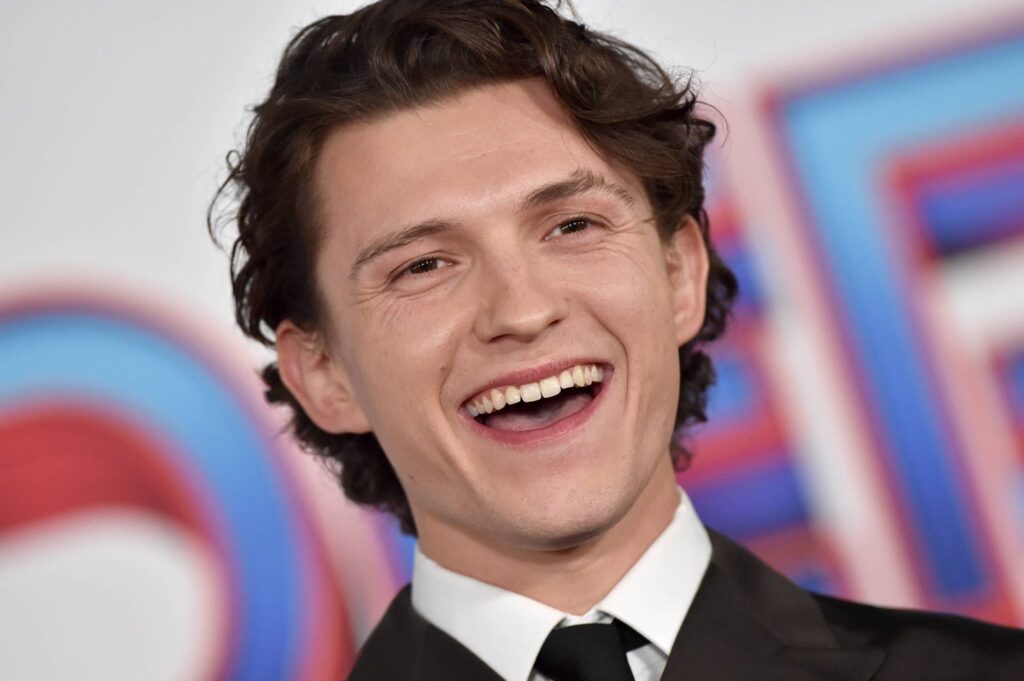 tom holland net worth