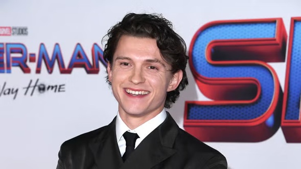 tom holland net worth
